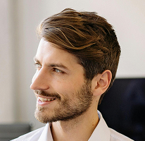 Retrato de Michael Brennan, CTO y líder en fintech, criptografía y tecnología
